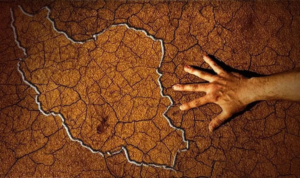 تهدید سه‌گانه ایران